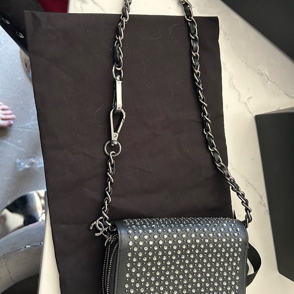 Chanel 2015 Bull Cell Phone Holder with added Chain - Picture 7 of 9